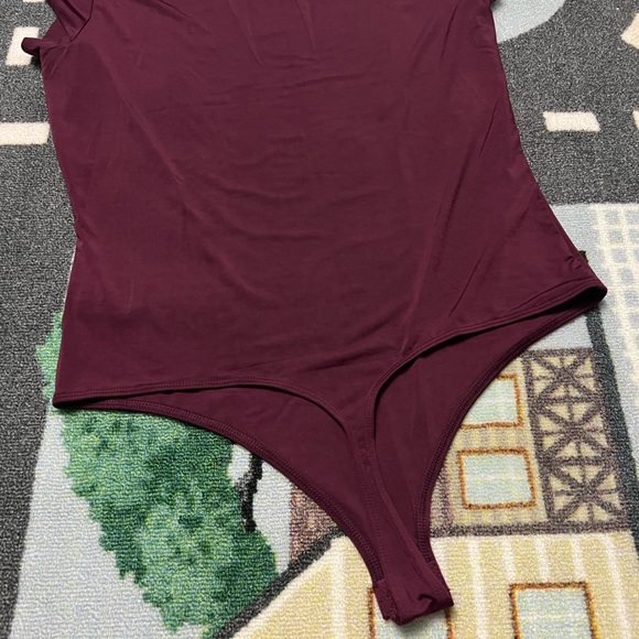 Express, body contour collection, maroon thong bodysuit - Picture 2 of 3